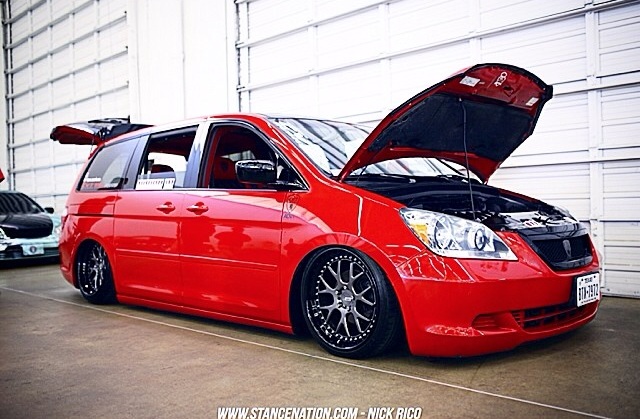 PASMAG Tuner Battlegrounds Mike Nguyen Honda Odyssey Driver Front Side