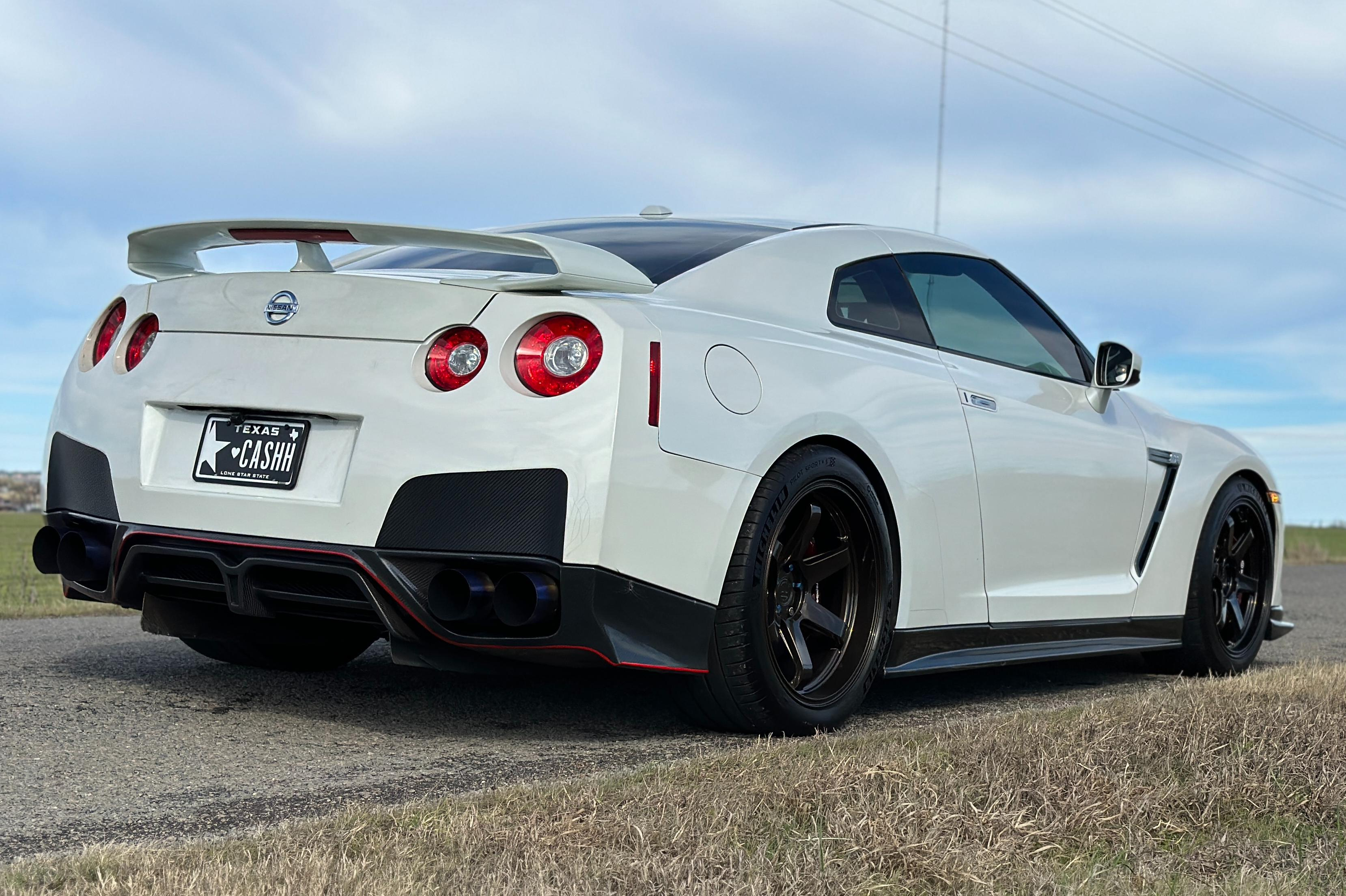 Caegan Michaels: 2011 Nissan GTR