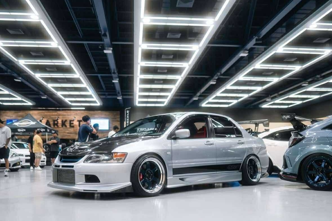 Aton Sirivongsa - 2006 Mitsubishi Evolution 9