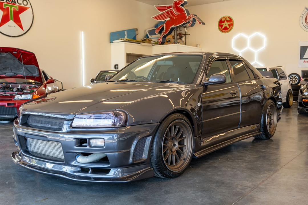 David Vaughan - 1998 Nissan Skyline R34 GTT Widebody