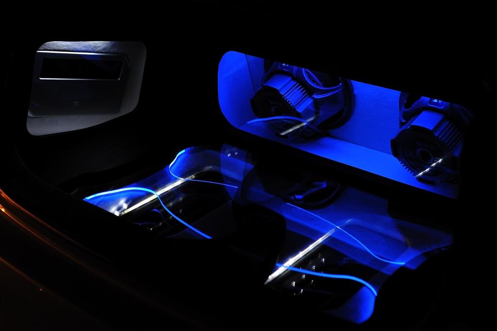 PASMAG 2014 Tuner Battlegrounds LIVE Tuner Evolution Mark Yuen Lexus GS300 Car Audio Trunk Dark