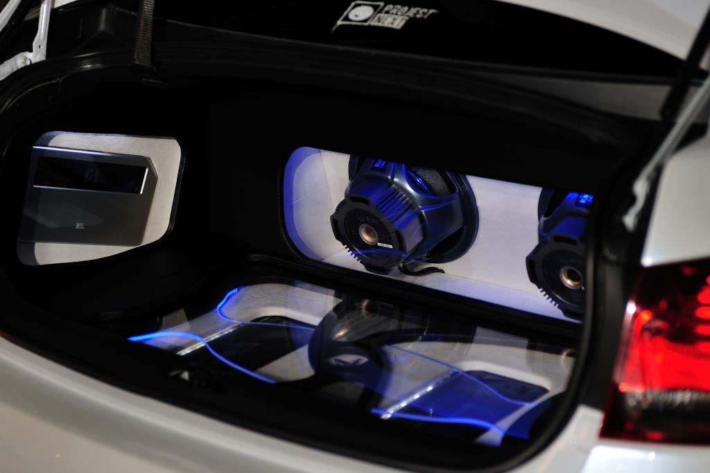 PASMAG 2014 Tuner Battlegrounds LIVE Tuner Evolution Mark Yuen Lexus GS300 Car Audio Trunk Passenger
