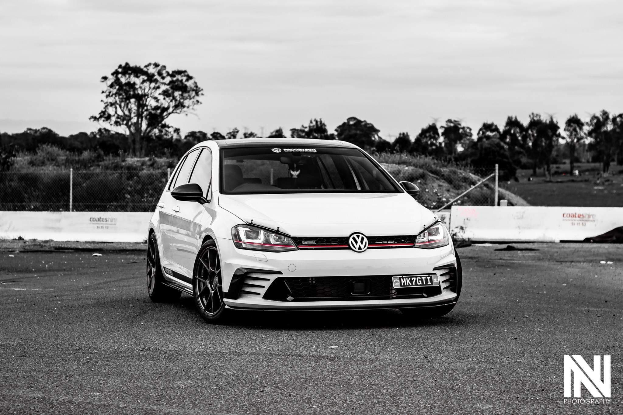 Adam Tompkin 2017 Volkswagen GTI TBGLIVE3
