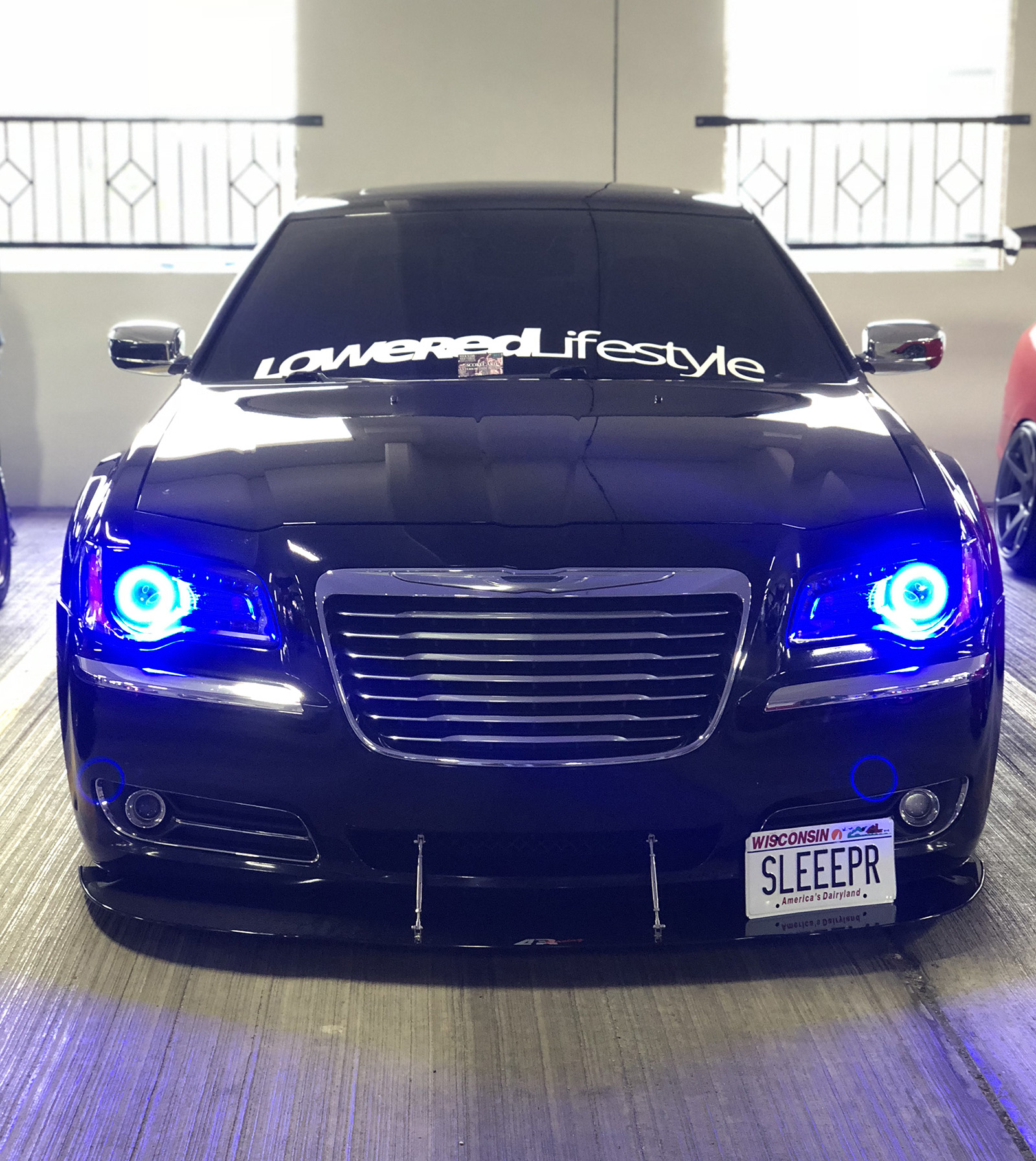 Alejandro Serna 2012 Chrysler 300C TBGLIVE4