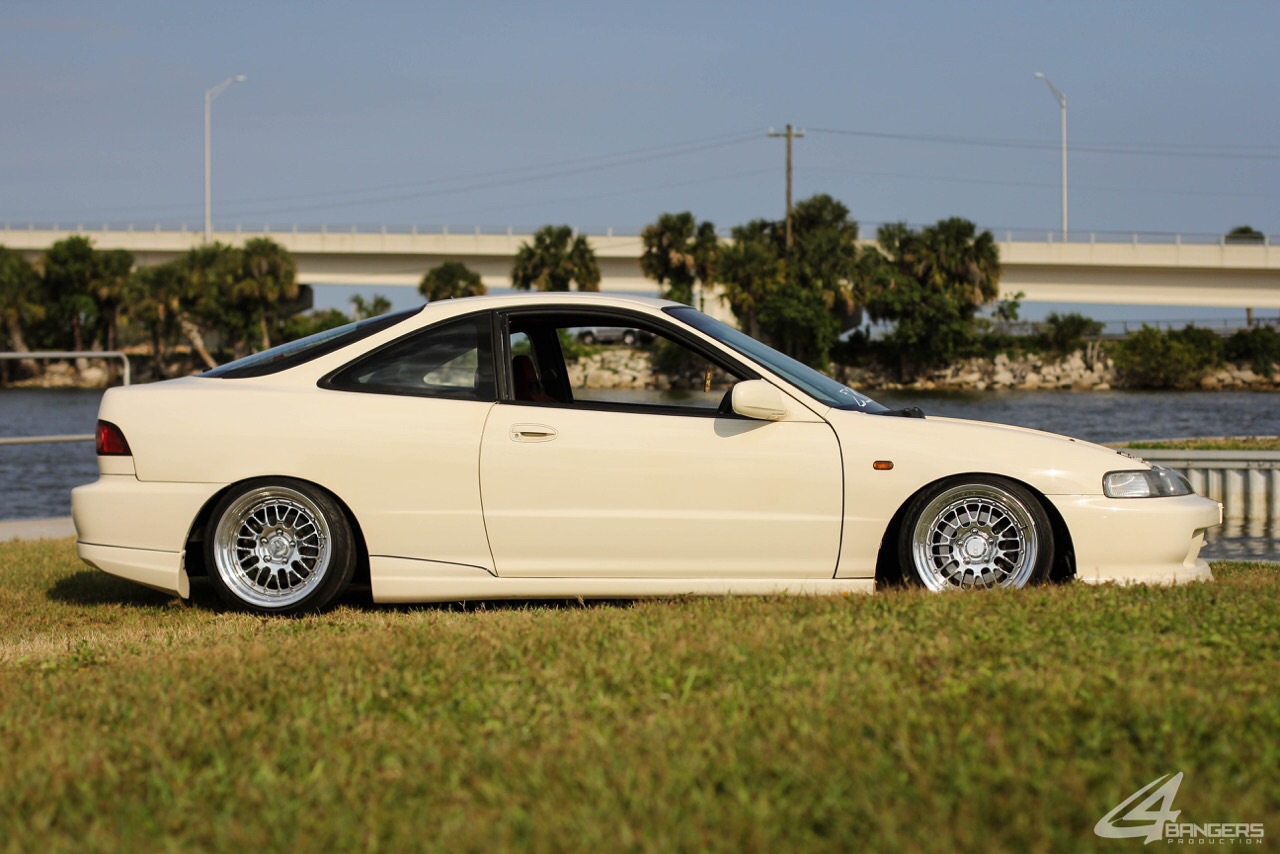 Alfredo Otero 1995 Acura Integra TBGLIVE 3
