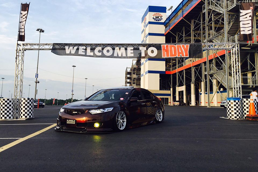 Antonio Wood 2011 Acura TSX TBGLIVE 11