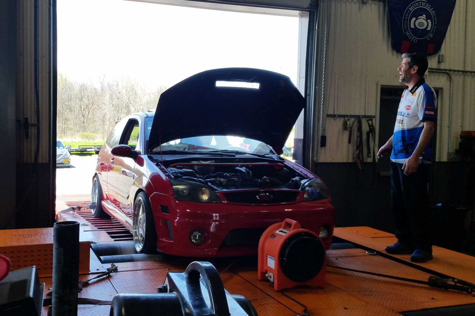 Cody Clinton 2005 Ford Roush Focus TBGLIVE 4