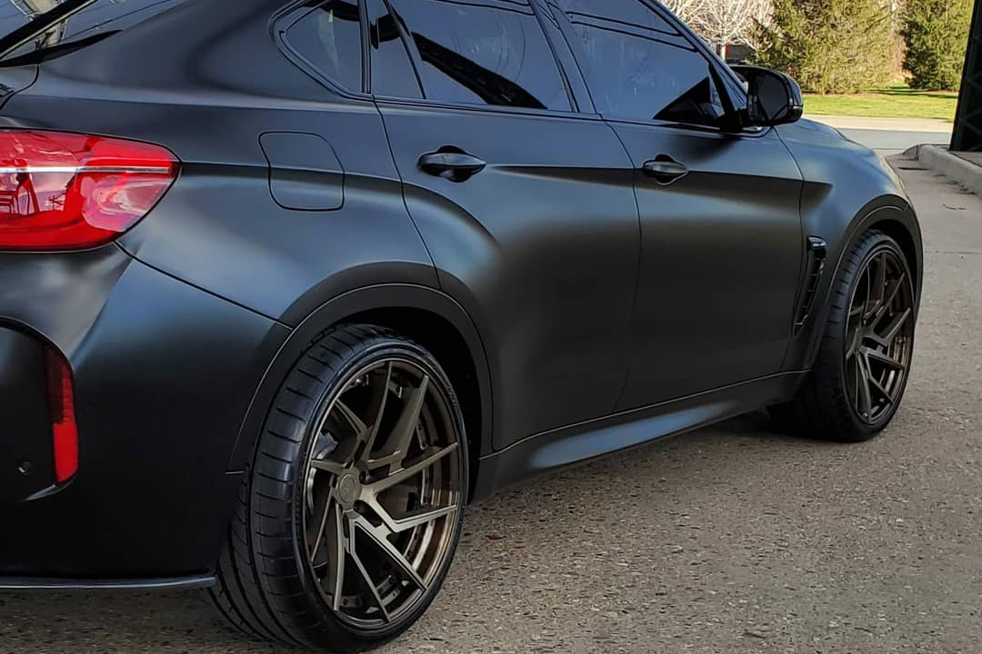 02 Gary Robles 2016 BMW X6 M PASMAG TBGLIVE