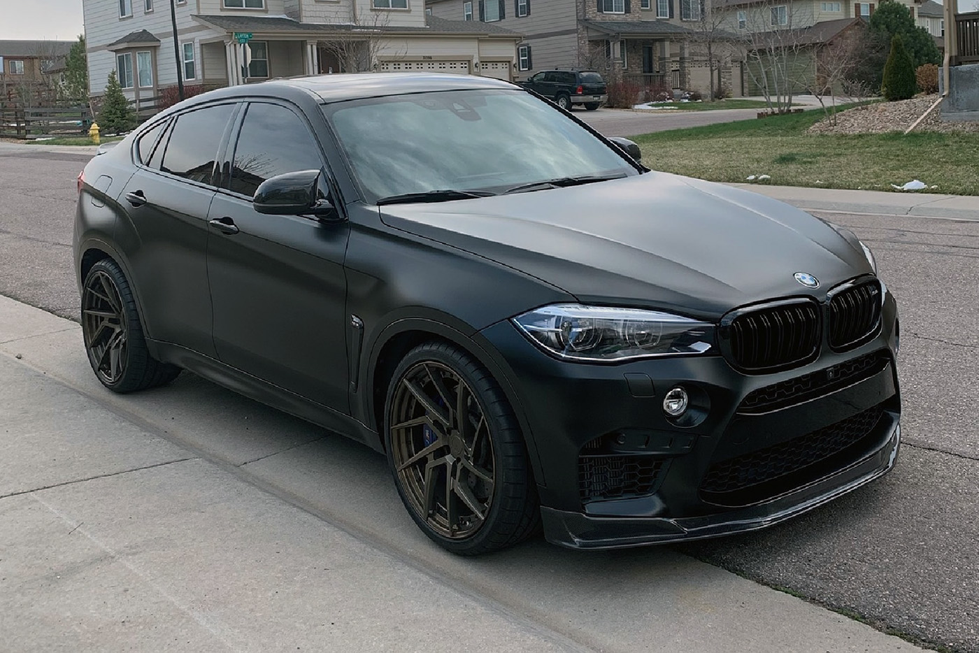 04 Gary Robles 2016 BMW X6 M PASMAG TBGLIVE