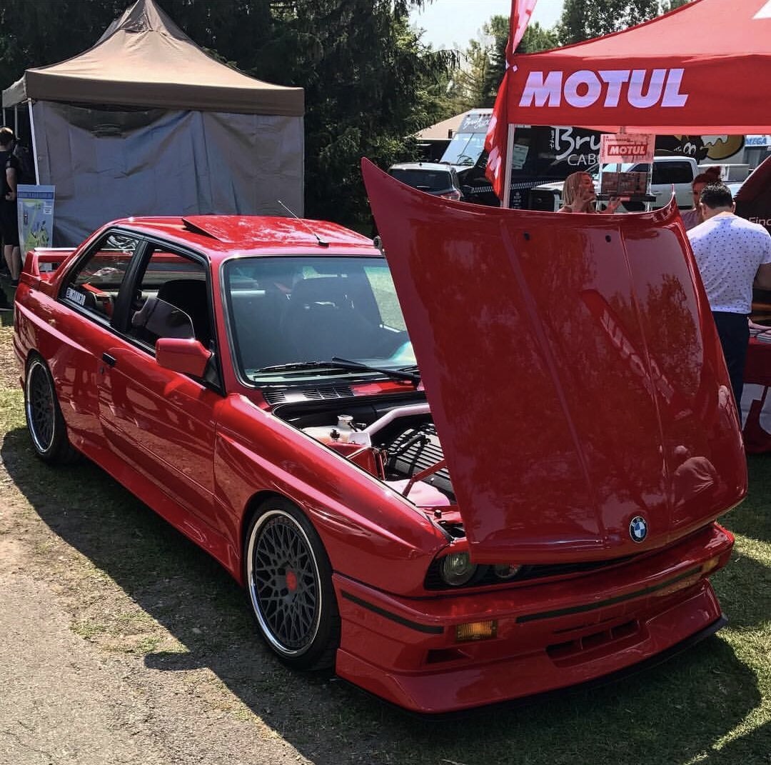 01 George Dalmakis 1987 BMW M3 Tuner Battlegrounds
