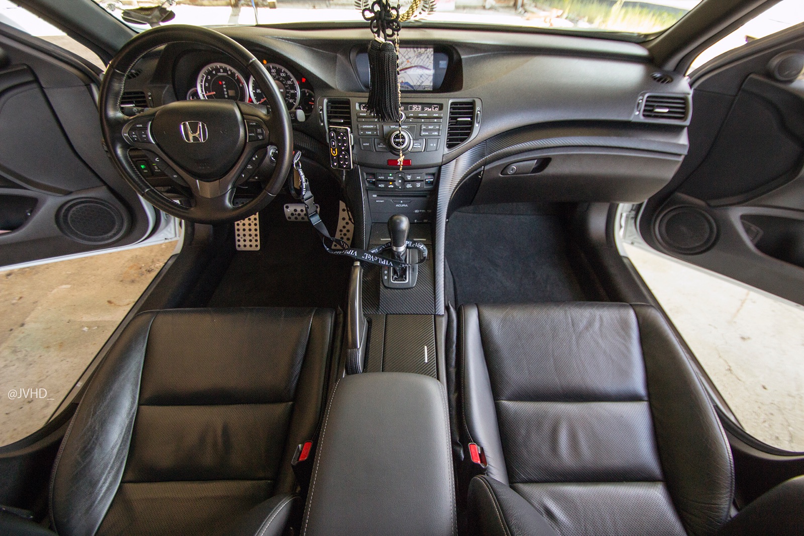 Hideki Fernandez 2013 Acura TSX TBGLIVE 4