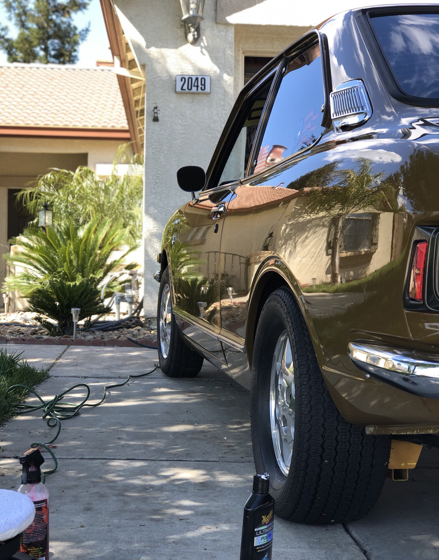 Juan Reyes 1973 Toyota Corolla TBGLIVE5