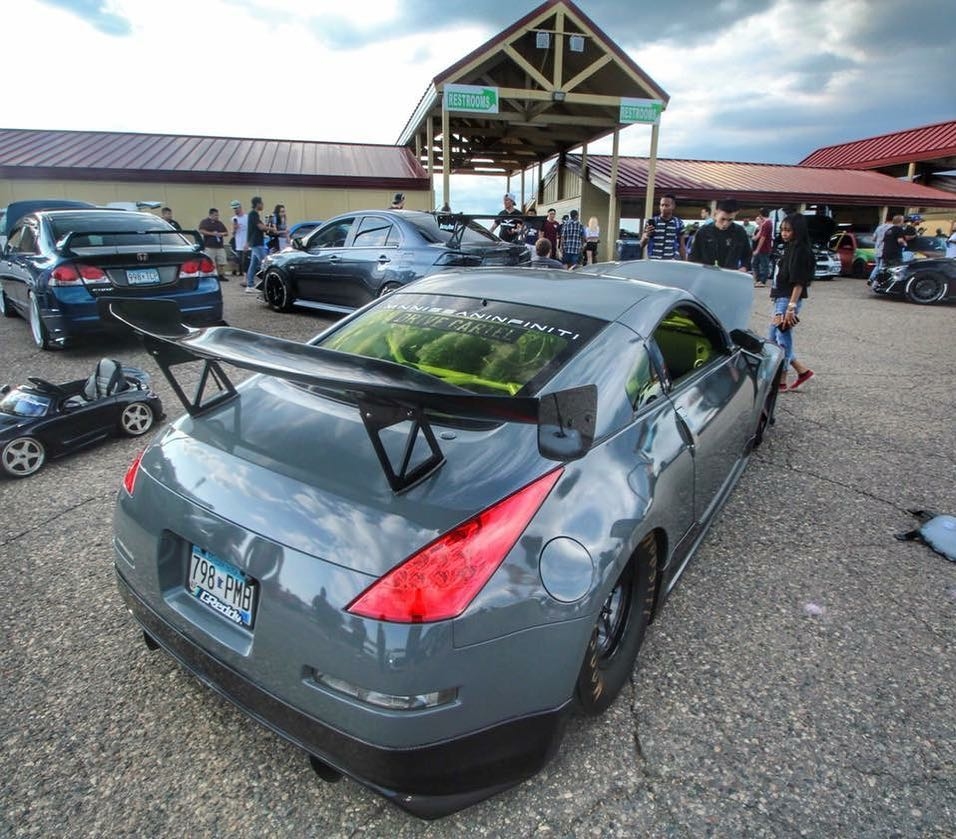 Ryan Munson 2004 Nissan 350Z TBGLIVE16