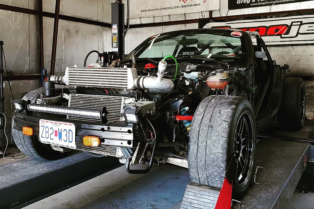 02 Samuel Schilli 2006 Pontiac Solstice pasmag tuning365 formula drift