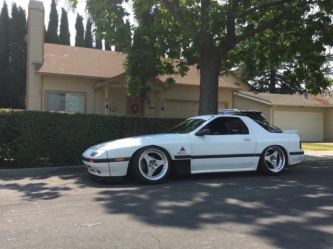 Shane Hickey 1987 Mazda RX7 TBGLIVE15